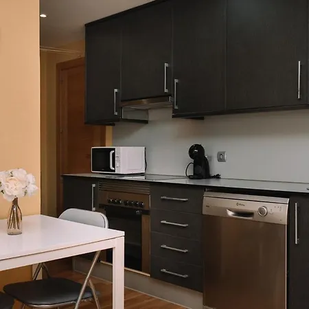 Cómodo Luminoso Y Céntrico By Apartamento