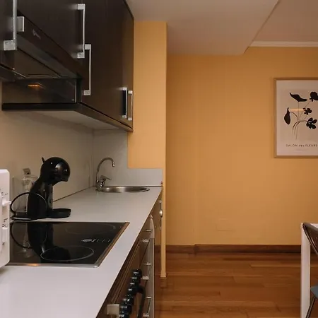 Cómodo Luminoso Y Céntrico By Apartamento Vigo