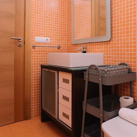 Cómodo Luminoso Y Céntrico By Apartamento