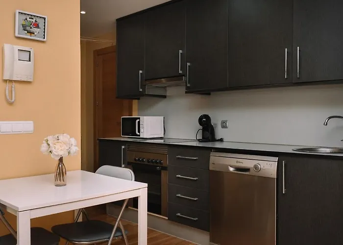 Comodo Luminoso Y Centrico By Daire