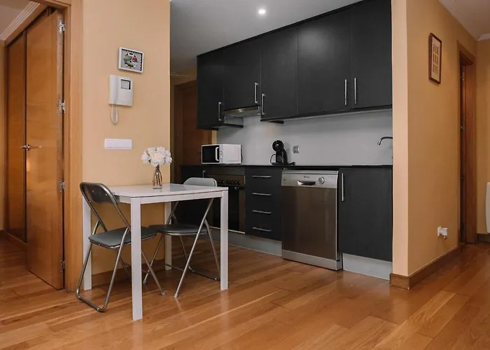 Comodo Luminoso Y Centrico By Daire