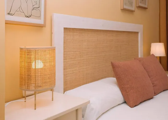 Comodo Luminoso Y Centrico By Vigo